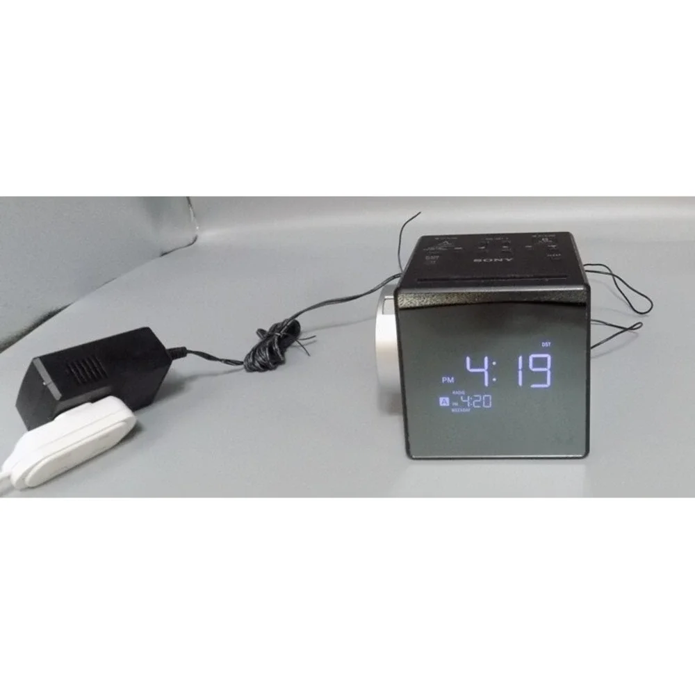 Sony Projection AM/FM Clock Radio Dual Alarm ICF-C1PJ USB Nature Sounds Works